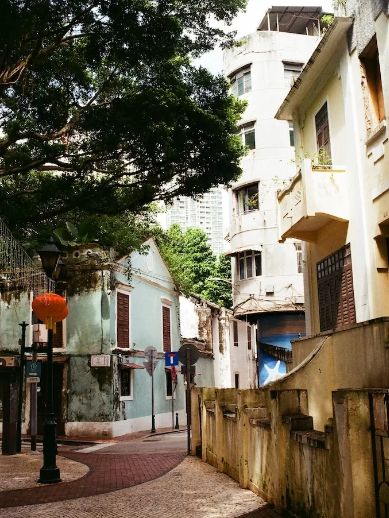 The Eternal Spring of Lilau Square