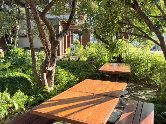 ร้านอาหารภูพันธ์ ใกล้สนามบินเชียงราย 🍽️
