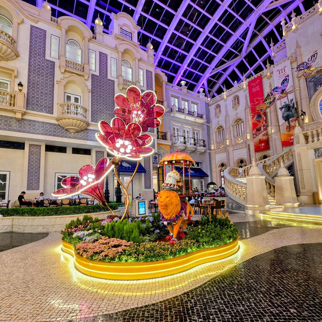 Where Art is Gilded and Air Dazzles: The Interior World of MGM Macau 
