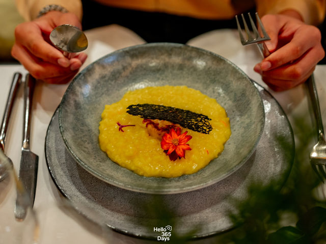 ค่ำคืนสุดหรูบนเชิงเขากมลา ภูเก็ต