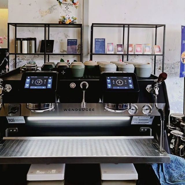 Angles of Calm & Notes of Clarity Angles of Calm & Notes of Clarity