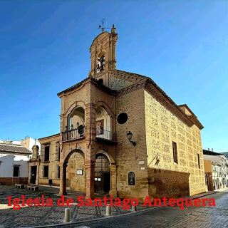 โบสถ์เก่าแก่Iglesia de Santiago Antequera
