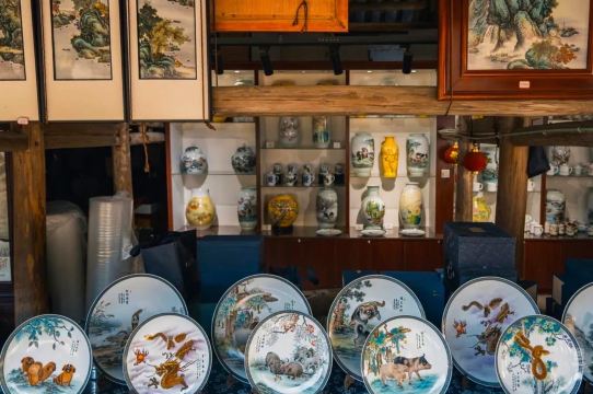 徹底解説】景徳鎮古窯：世界を魅了する青花磁器 wandering 旅