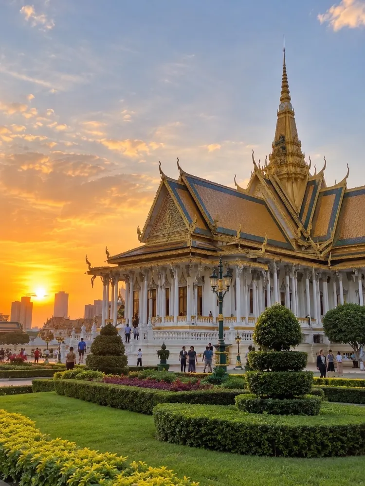 🇰🇭 金邊是柬埔寨的首都,在短途旅行中,您可以遊覽所有景點。