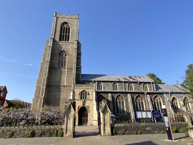 Exploring Norwich's Rich Ecclesiastical Heritage: A Tour of its Historic Churches