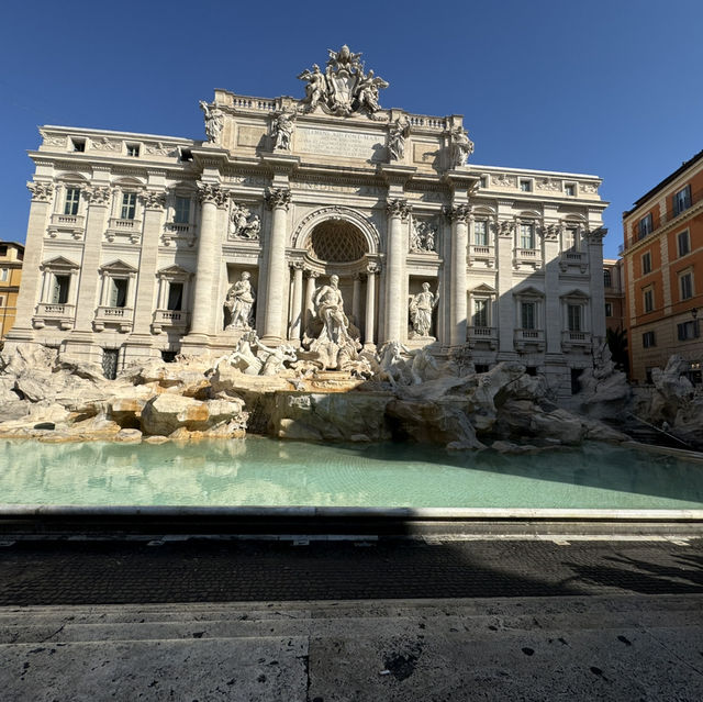 Trevi Fountain-Fountain of dreams✨