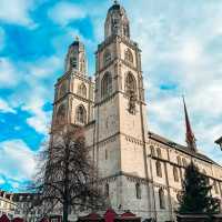 Walking through Zurich 