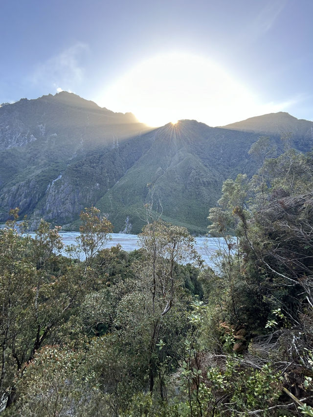 🥾❄️ Hike to Franz Josef Glacier: A Breathtaking Alpine Adventure