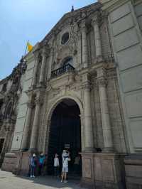 해외여행 페루 리마에서 가장 큰 성당 Basílica Catedral de Lima