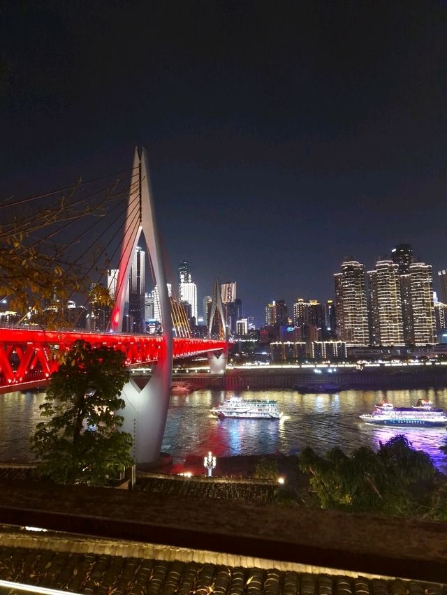 This has to be the prettiest spot in whole Chongqing ✨️🧧🇨🇳