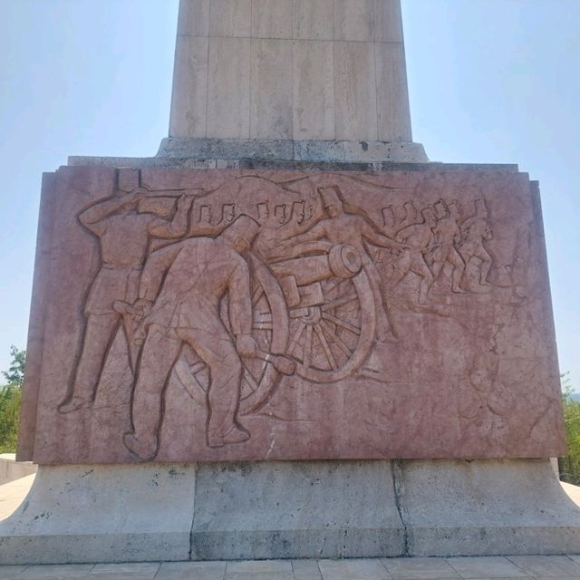 Enormous, huge, big statues near Pákozd