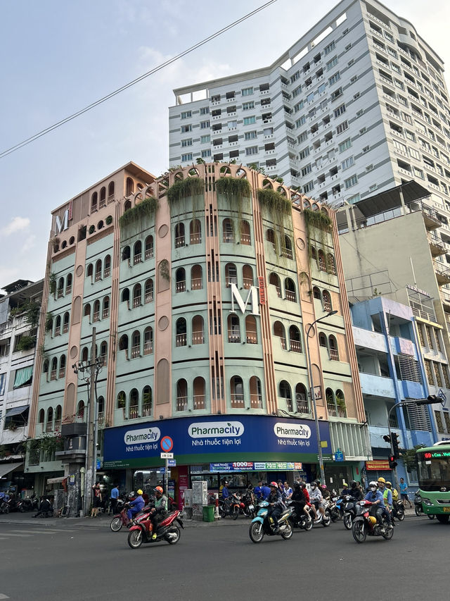 Ho Chi Minh City for $100: 2 Days in a City That Never Stops Moving