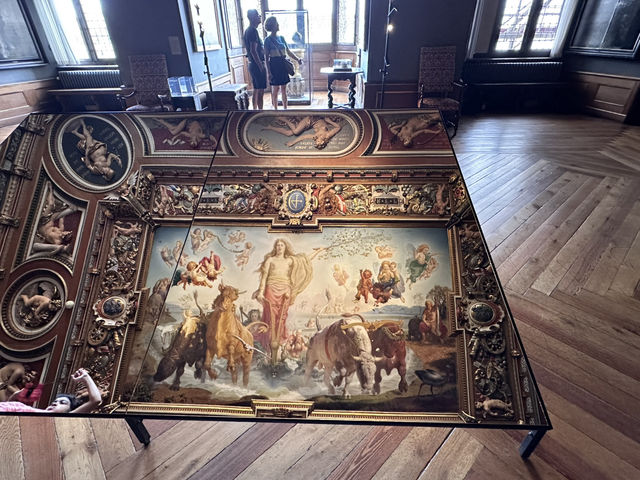Mesmerising Fredrickborg castle-Rich Danish History