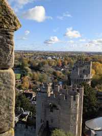 🍁 Warwick Castle – Autumn Magic Around Ancient Walls 🏰✨