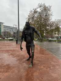 Autumn 🍂 Charms of Geneva 🍫  🫕 🧀 