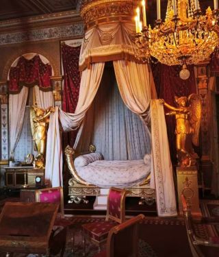 Step Into French Royalty: Château de Compiègne’s Epic History & Must-See Spots 👑✨