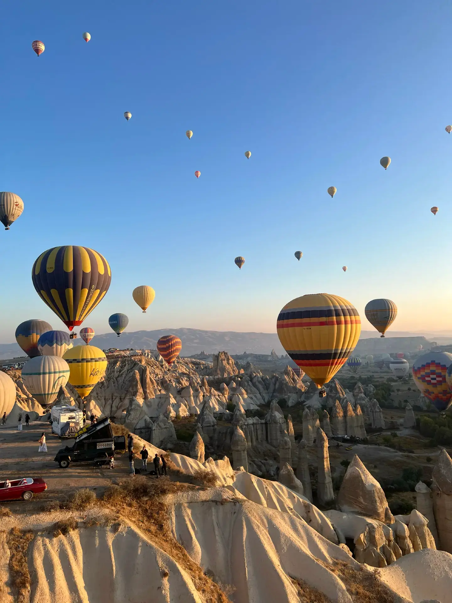 🎈 Cappadocia – a fairytale land of hot air balloons and rock hotels 🇹🇷