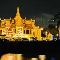 Mekong and Ton Le Sap Sunset River Cruise