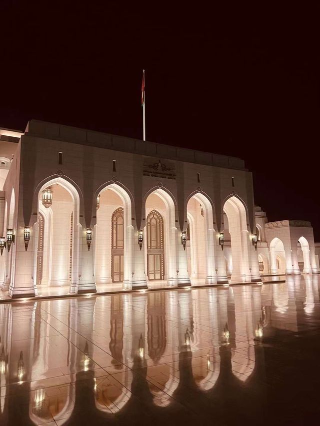 中東小眾國家阿曼｜比一千零一夜更美的皇家歌劇院