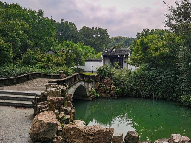 宜興龍背山森林公園