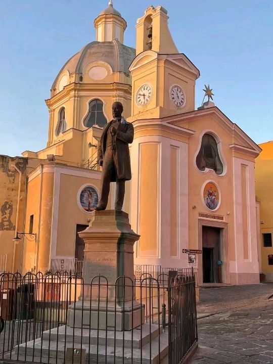 Delicate Procida Island in Italy 🇮🇹