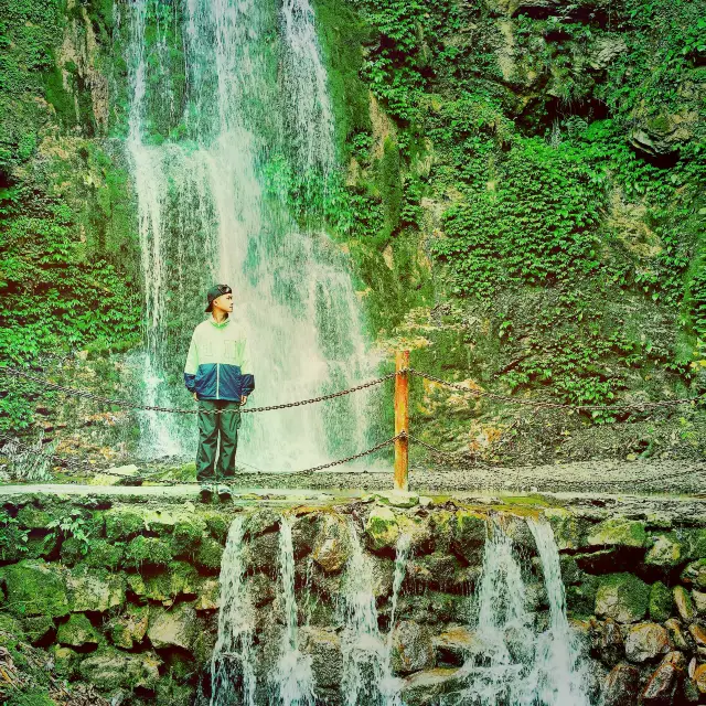 Chengdu 2h | The Forgotten Hiking Secret! Hidden "Fairy Waterfall"|||