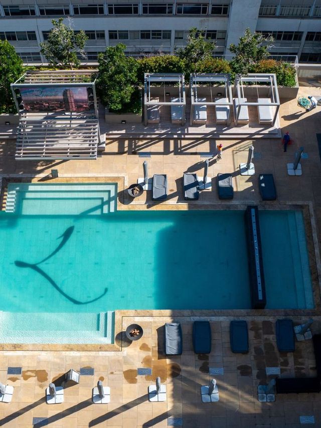 🌟 Sandton's Finest: Discover The Leonardo! 🏨✨