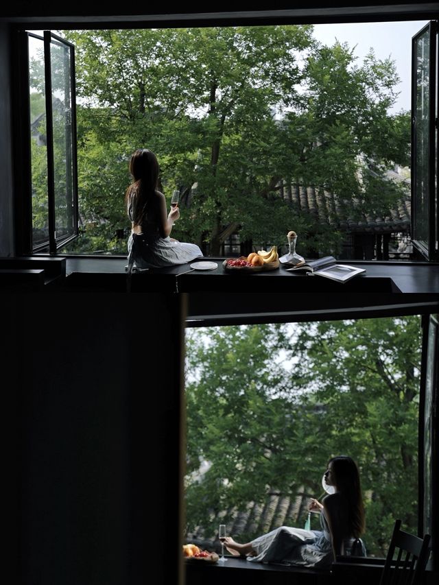 為一扇窗而來