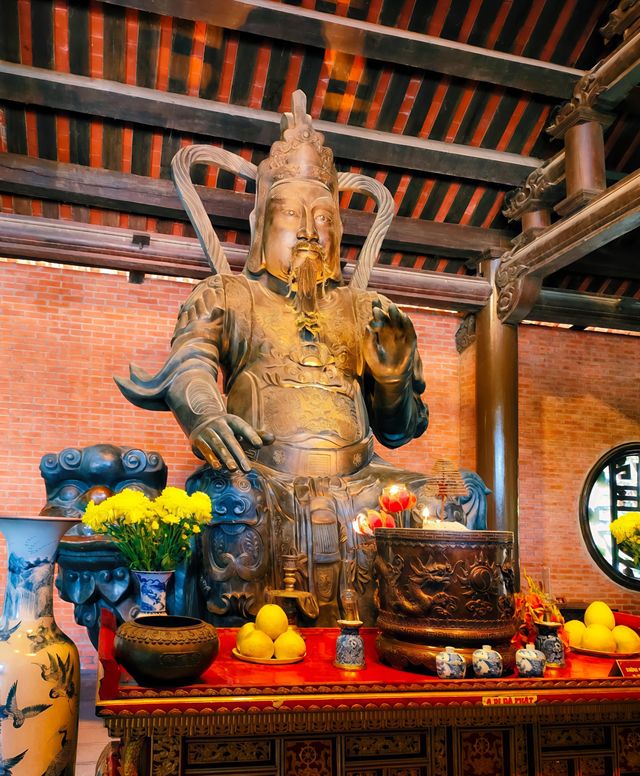 越南寧平白亭寺｜心靈棲息的詩意禪境