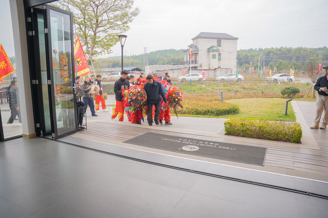 在愛樹·丹霞山苑邂逅超燃舞獅拜年