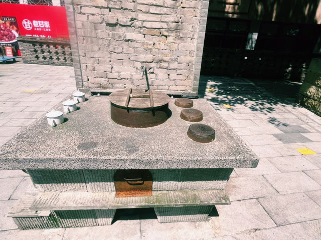重慶市渝中區著名的景點：戴家巷。適合拍照打卡、週末閒暇度假地！ 