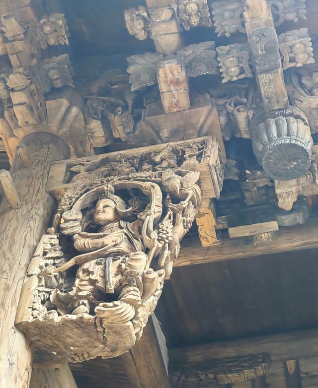 總有人活成你夢想的樣子，避暑睇展好去處！