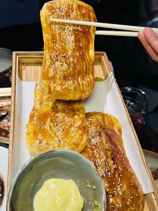 深圳呢間安徽菜竟然將黃山古村落搬咗過嚟，真係估佢唔到！喺深圳竟然食到啦