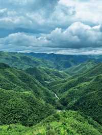 踏入鹿亭中村，恍如走進一幅徐徐展開嘅山水長卷。