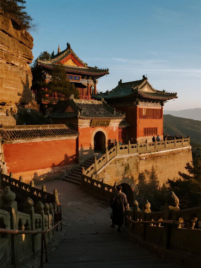 被《國家地理》評為道教聖地！武當山秋日修煉之旅全攻略​