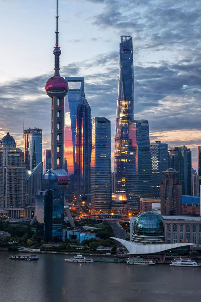 上海市區徒步攻略:用雙腳探索魔都的魅力,每一步都精彩! 上海市區徒步攻略:用雙腳探索魔都的魅力,每一步都精彩!