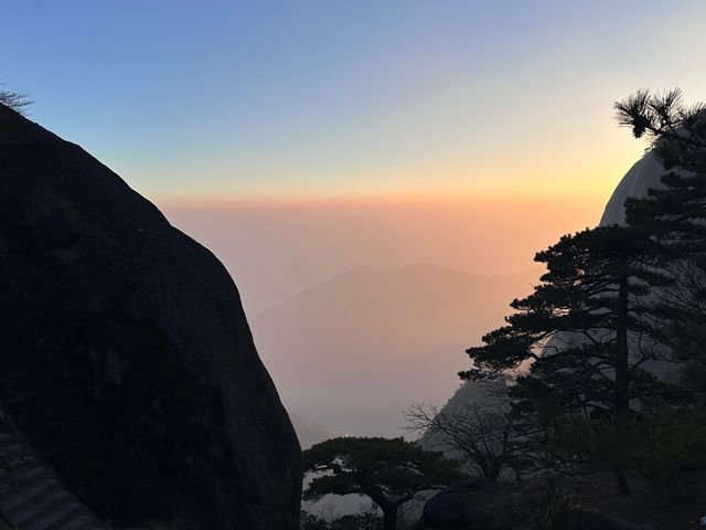 冬日黃山美如畫！12月免門票攻略速速碼住