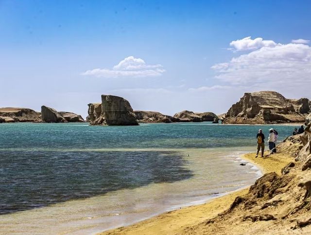 全球唯一水上雅丹|大柴旦秘境「懸浮城堡」震撼出片!日落+星空 全球唯一水上雅丹|大柴旦秘境「懸浮城堡」震撼出片!日落+星空