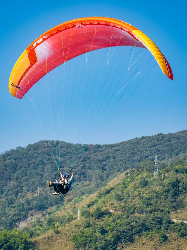 人少快衝，貴州也有暖冬「小三亞」