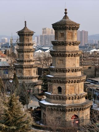 The secret legend of Yangquan, Shanxi! The millennium twin towers witness a pair of lovers?
