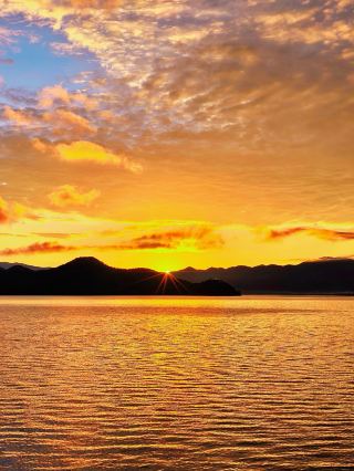 Lugu Lake sunrise and sunset guide