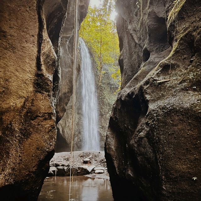 Krisik Waterfall, Bali