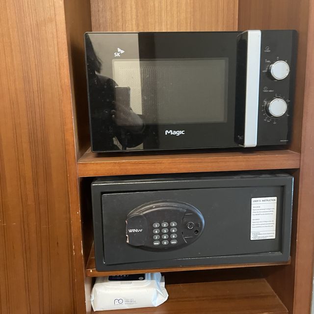 로컬스티치 시청점 (남대문. 신세계백화점 건너편쪽. 위치가좋아요. 