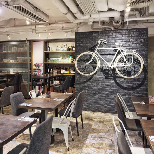 金鐘☺️好chill🍽️餐廳👍