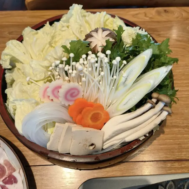 TENTEN Sukiyaki restaurant and café