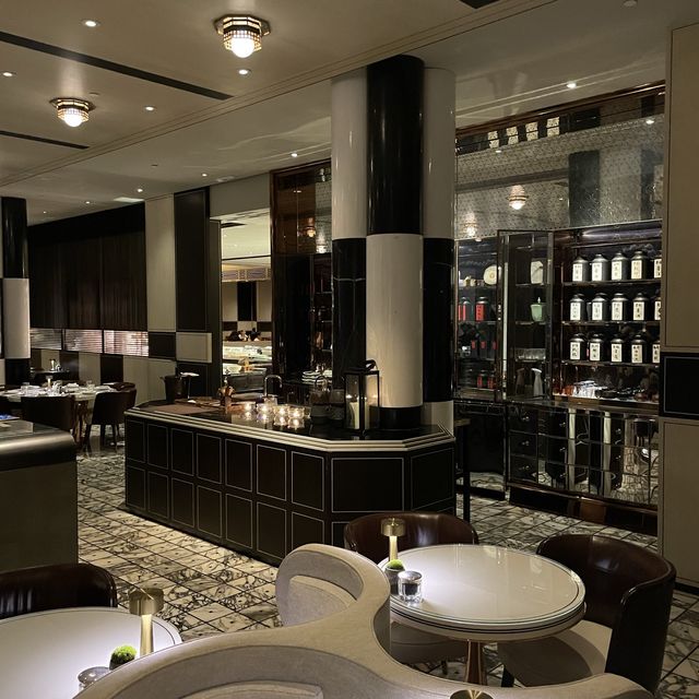 Holt’s Cafe, Rosewood Hong Kong