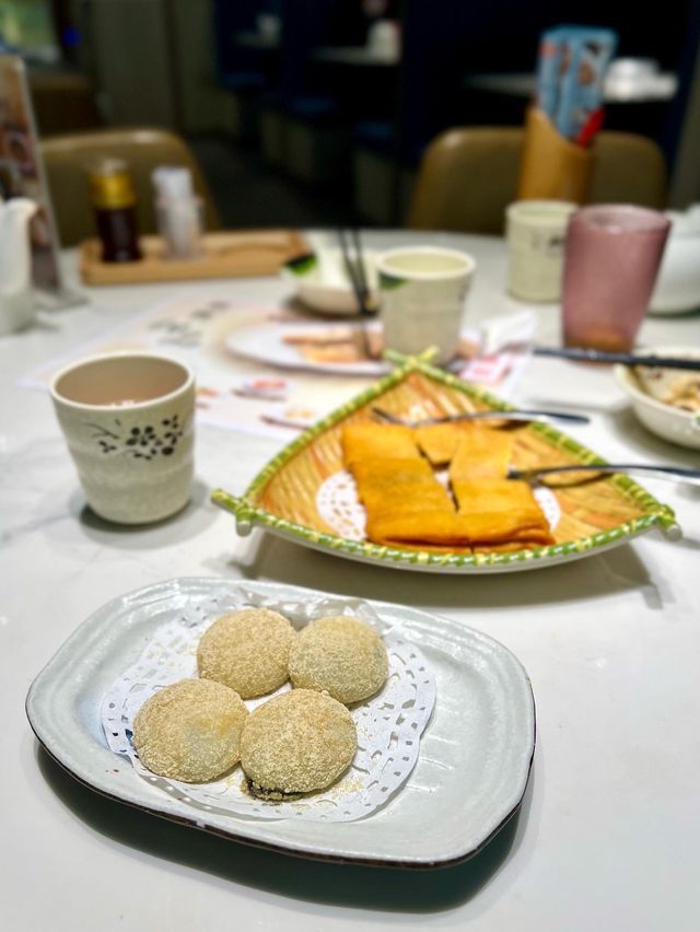 平日下午。。又來吃個上海菜🥢 平日下午。。又來吃個上海菜🥢