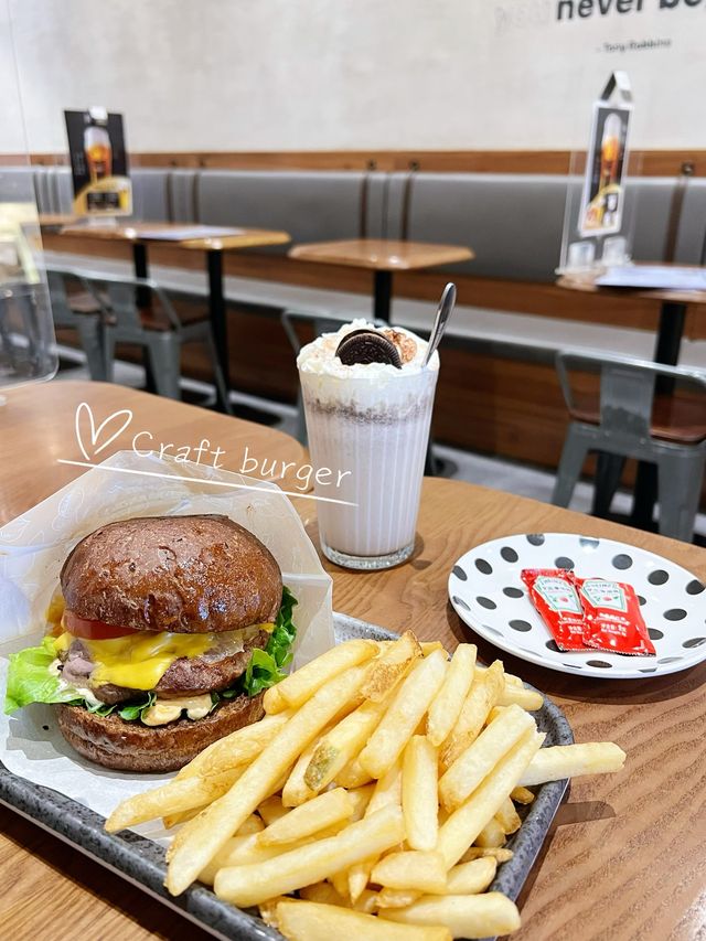 黑糖麥包🍔足料漢堡