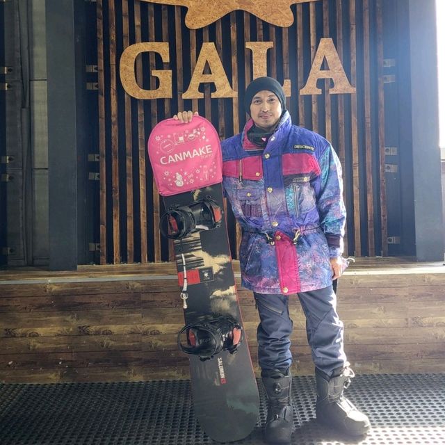 My First Time Snowboarding Experience