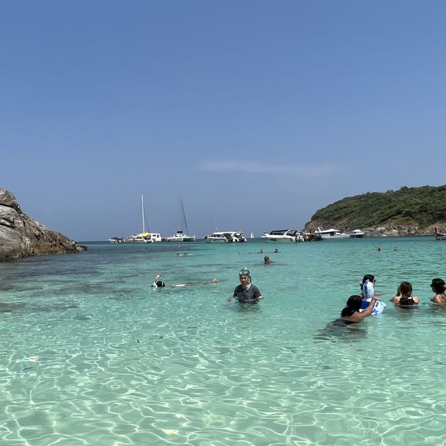 Gorgeous Raya Island